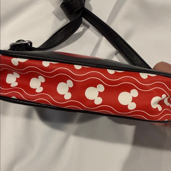 DANI BY DANIELLE NICOLE Mouse Black and Red Crossbody Bag faux leather - Picture 6 of 9